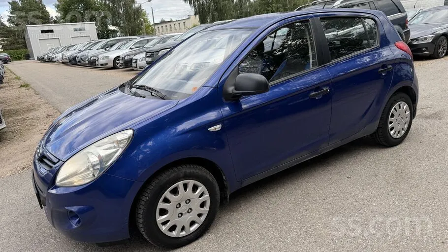 Hyundai I20 2012 photo 2