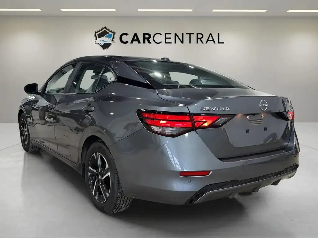 Nissan Sentra 2024 photo 3