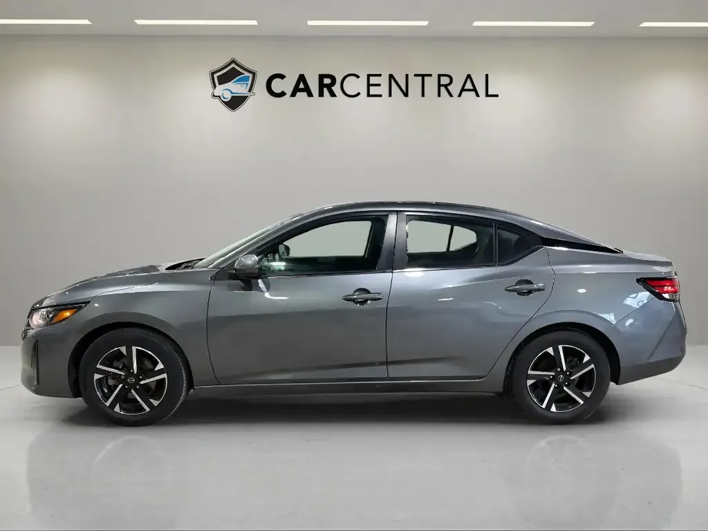 Nissan Sentra 2024 photo 2
