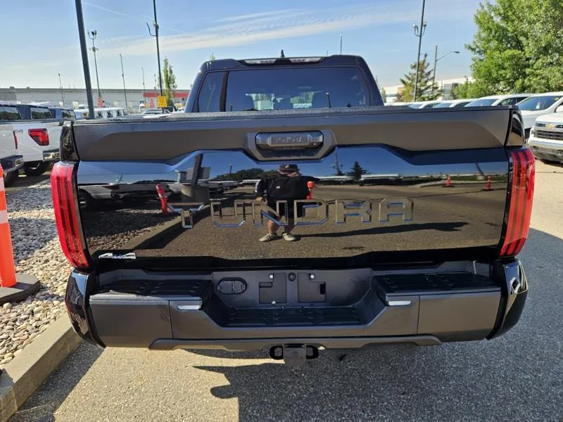 Toyota Tundra 2025 photo 4