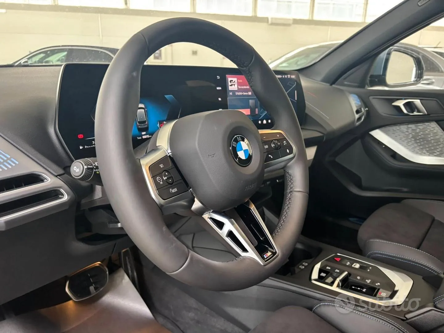 BMW 120D 2025 photo 4