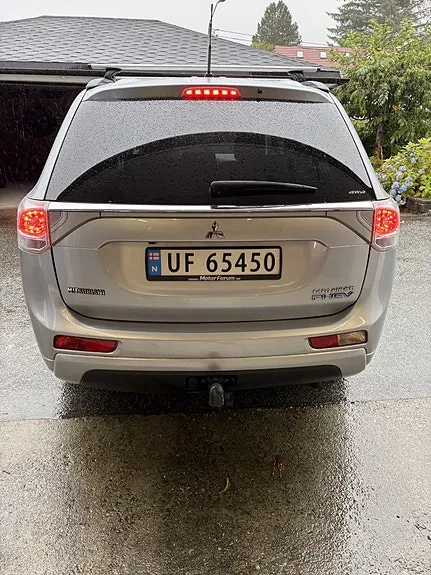Mitsubishi Outlander 2014 photo 4