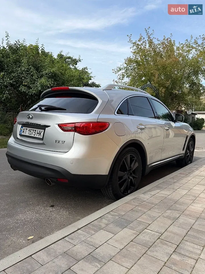 Infiniti Fx 37 2013 photo 4