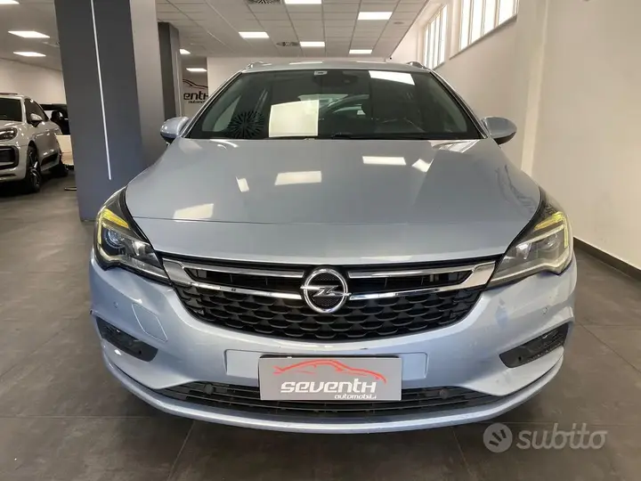 Opel Astra 2018 photo 2