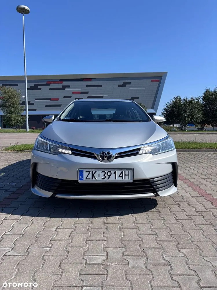 Toyota Corolla 2018 photo 3