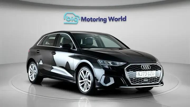 Audi A3 2023 photo 2