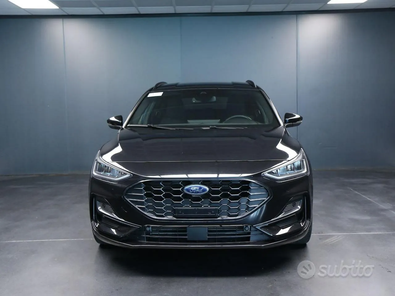 Ford Focus 2025 photo 2