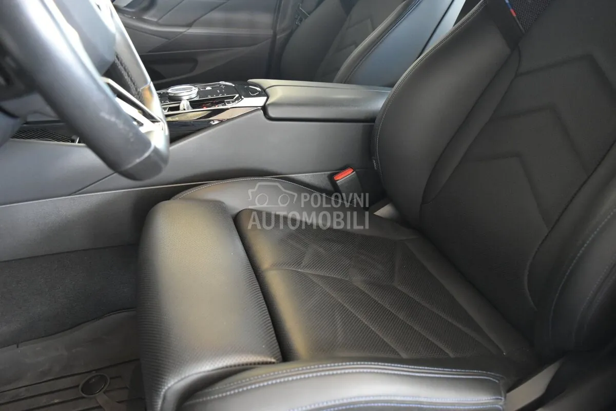 BMW 520 2023 photo 5
