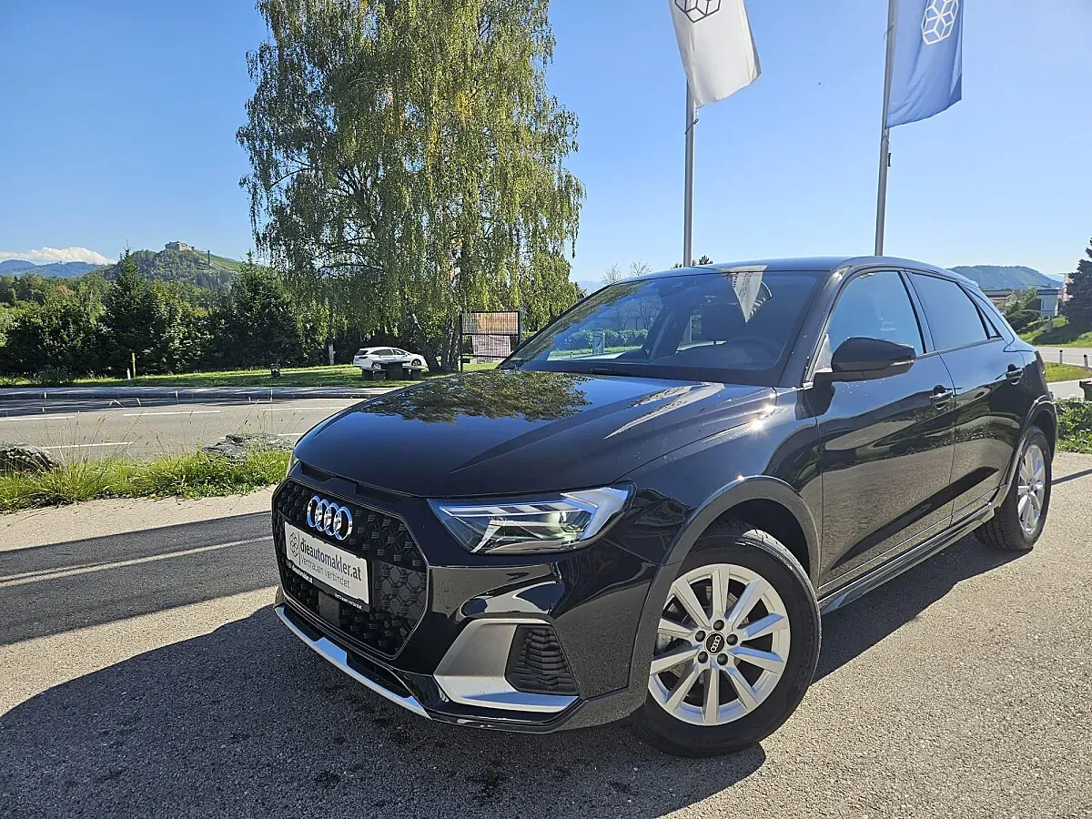 Audi A1 2025 photo 3