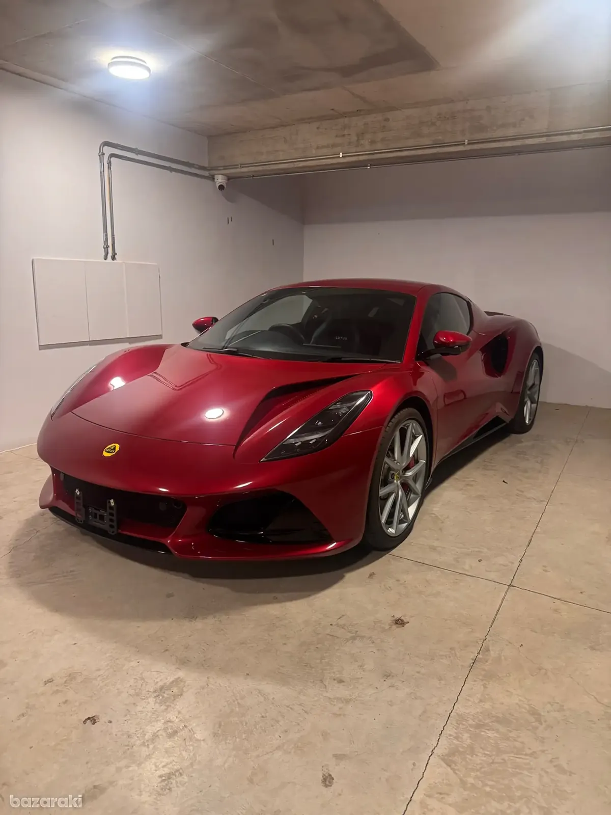 Lotus Emira