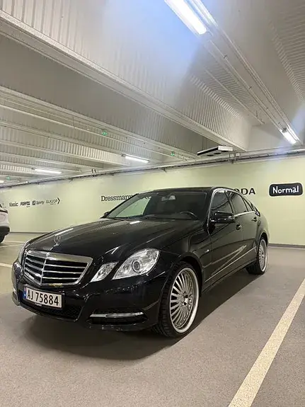 Mercedes-Benz E 220 D