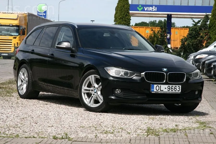 BMW 318 2015 photo 2