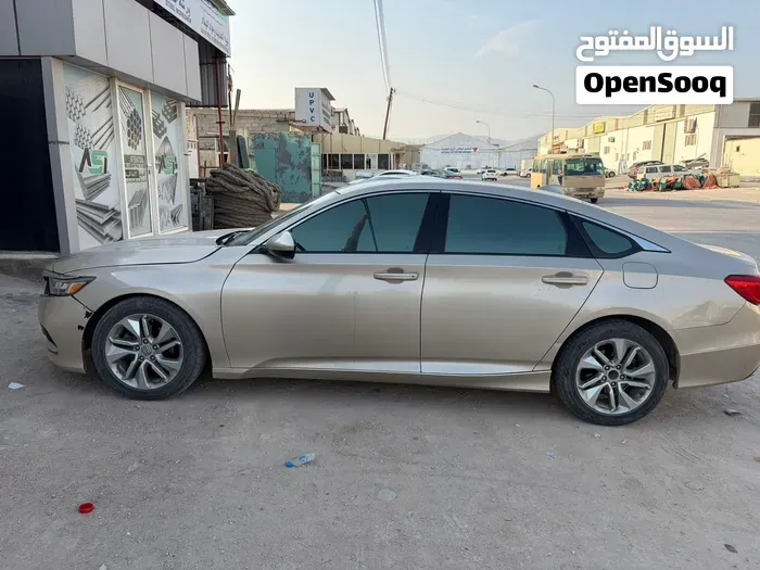 Honda Accord 2018 photo 3