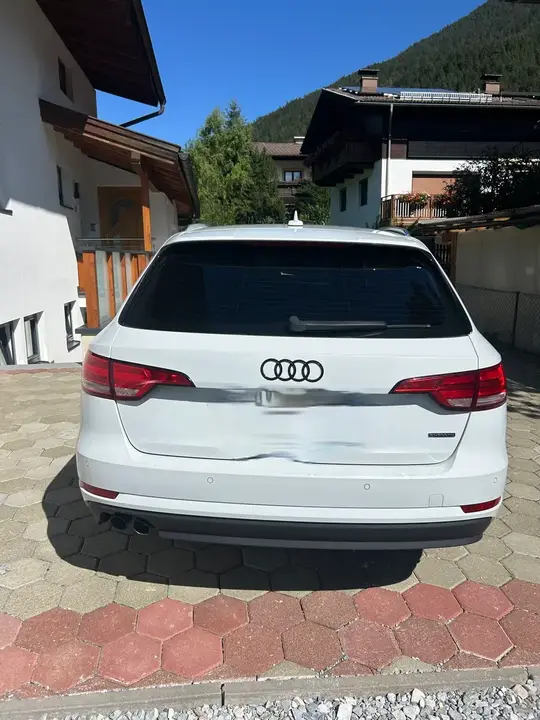 Audi A4 Avant 2016 photo 2