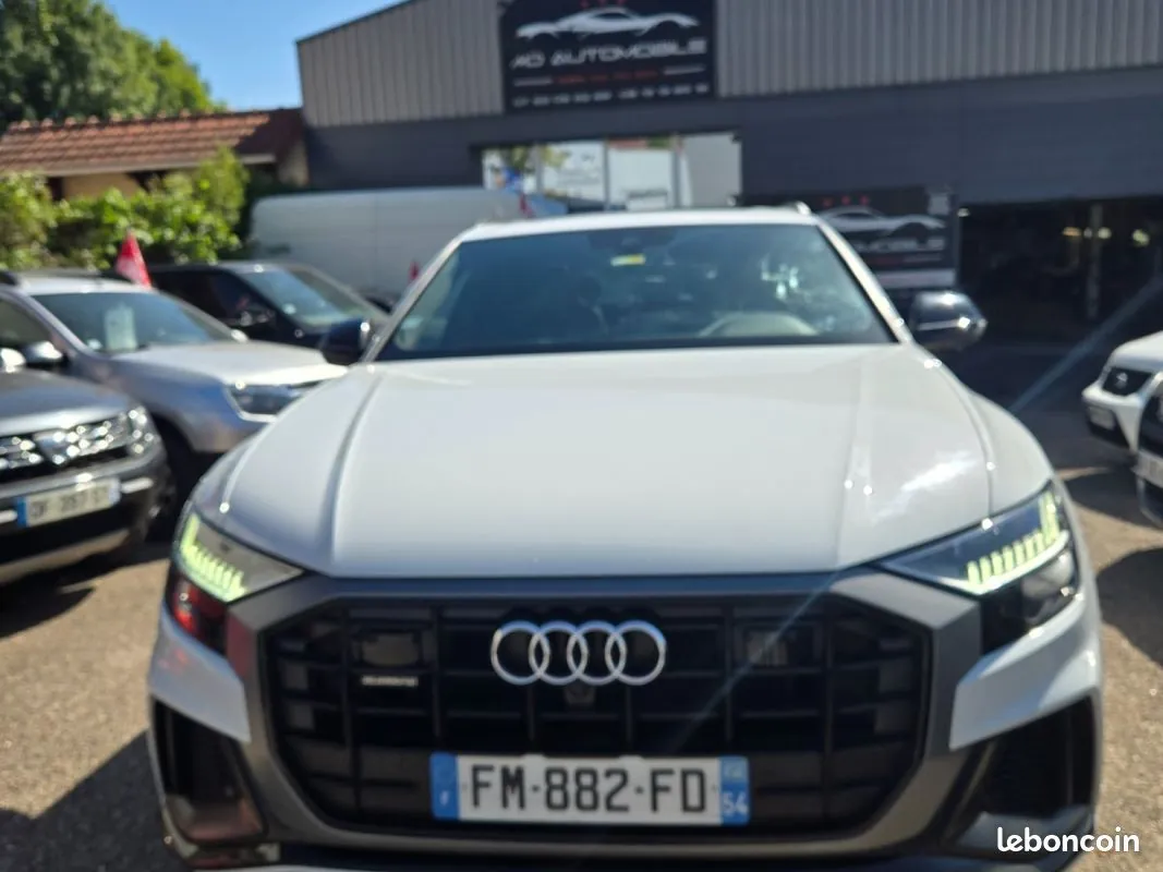 Audi Q8 2019 photo 2