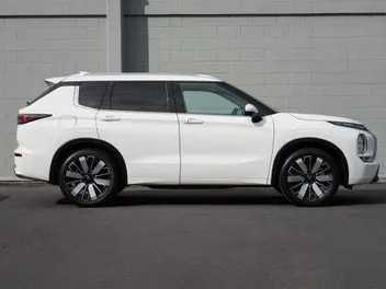 Mitsubishi Outlander 2025 photo 5