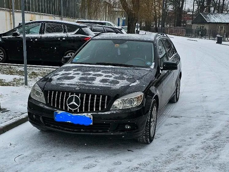 Mercedes-Benz C200