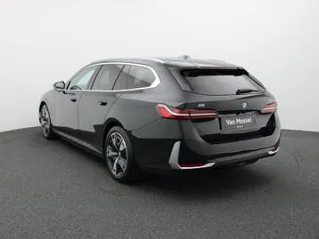 BMW I5 2025 photo 2