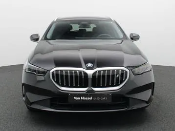 BMW I5 2025 photo 3