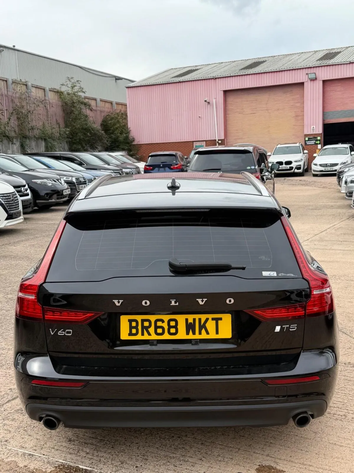 Volvo V60 2018 photo 4