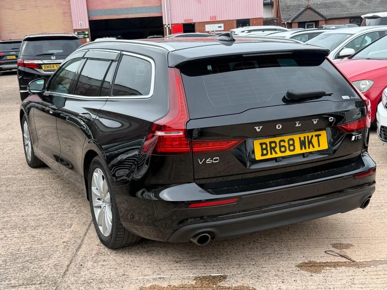 Volvo V60 2018 photo 5