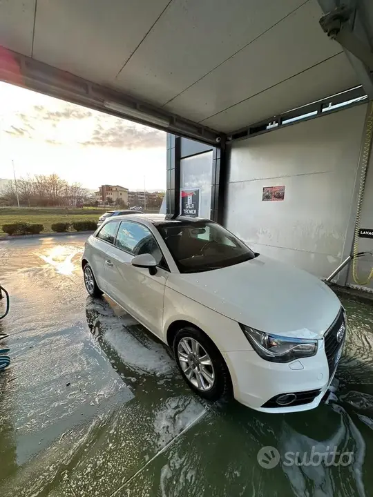 Audi A1 2011 photo 5