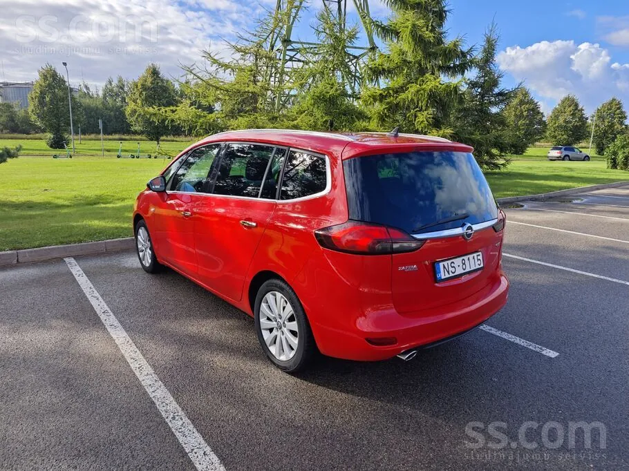 Opel Zafira 2013 photo 4