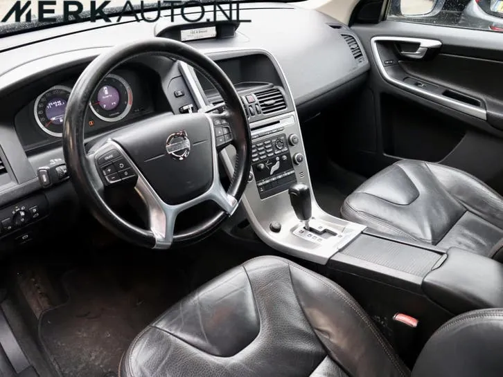 Volvo Xc60 2010 photo 2