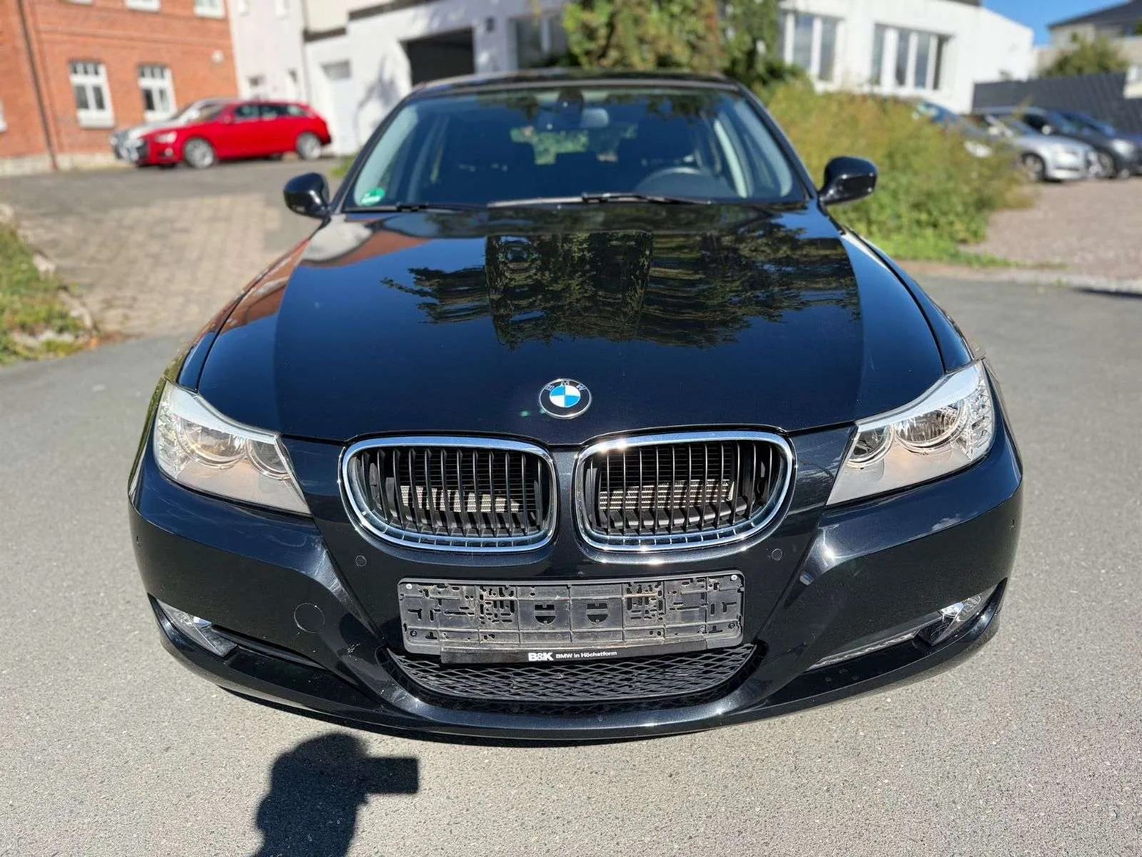 BMW 318 3 Touring 2011 photo 2