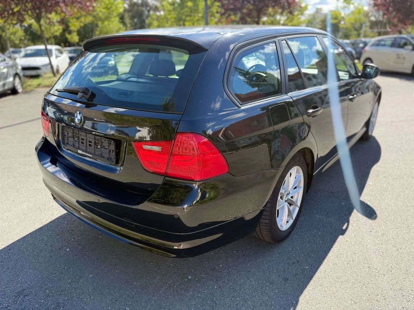 BMW 318 3 Touring 2011 photo 5