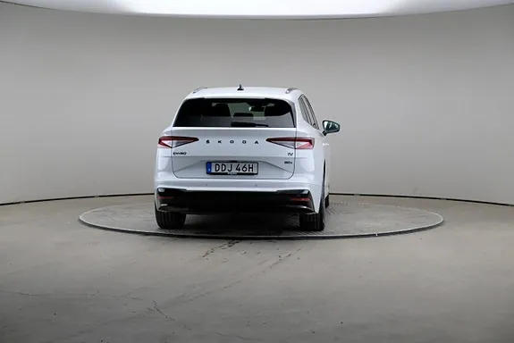 Skoda Enyaq 2022 photo 2