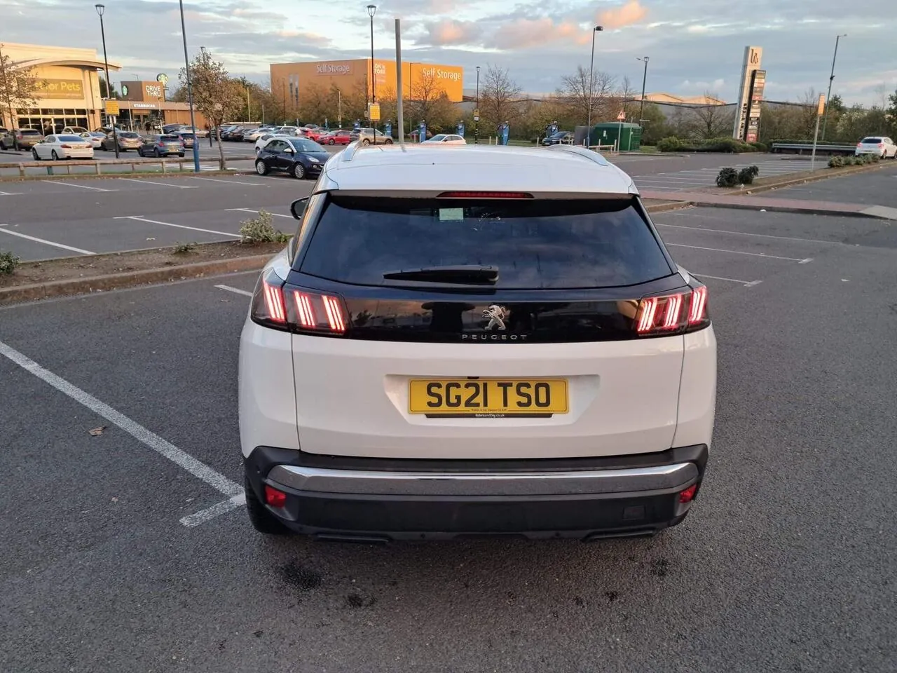 Peugeot 3008 2021 photo 4