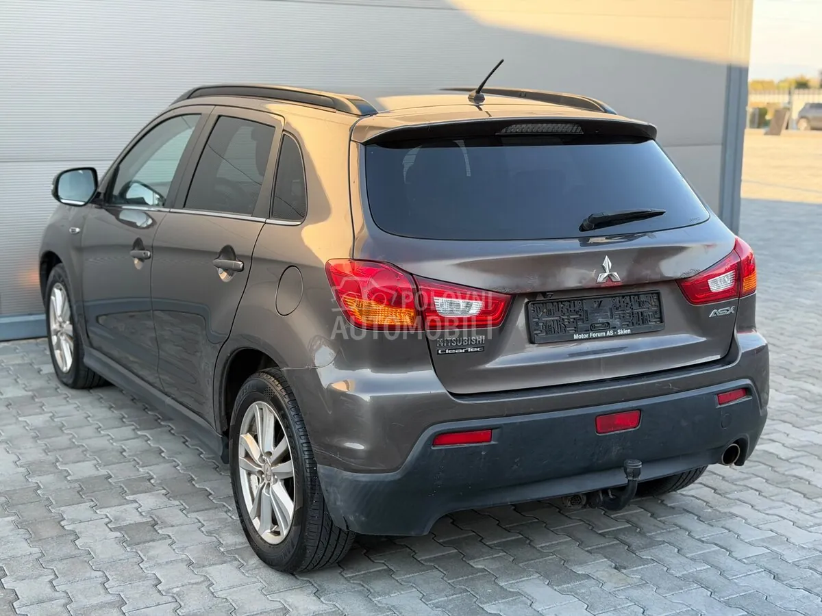 Mitsubishi Asx 2012 photo 4