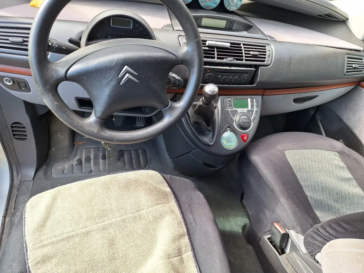 Citroen C8 2003 photo 2
