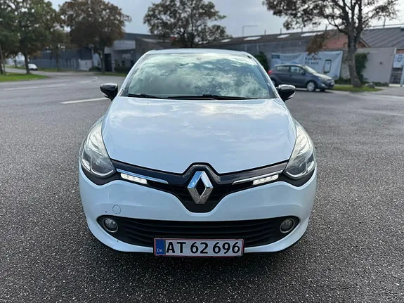 Renault Clio Iv 2013 photo 2