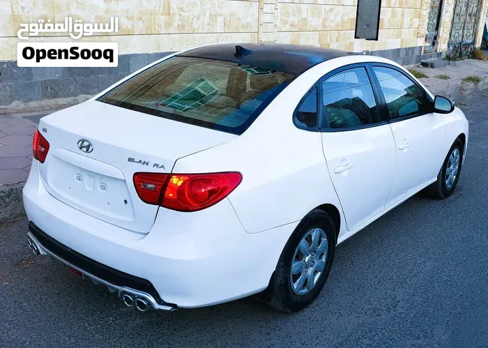 Hyundai Elantra 2010 photo 2
