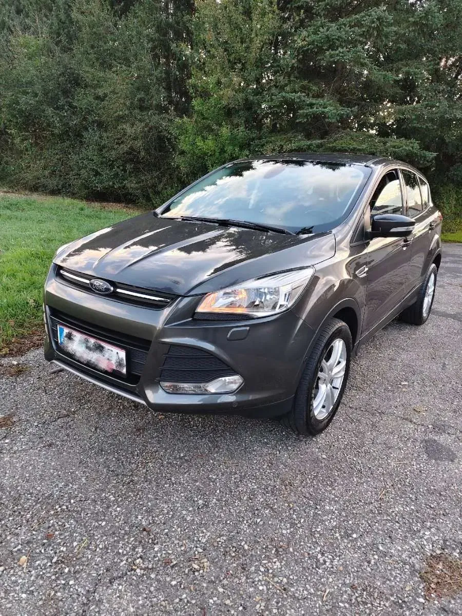 Ford Kuga 2016 photo 2