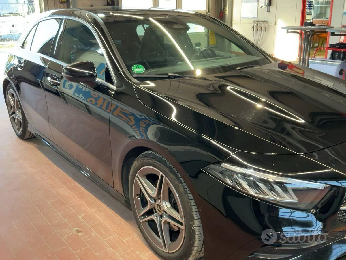 Mercedes-Benz A 180 2023 photo 4