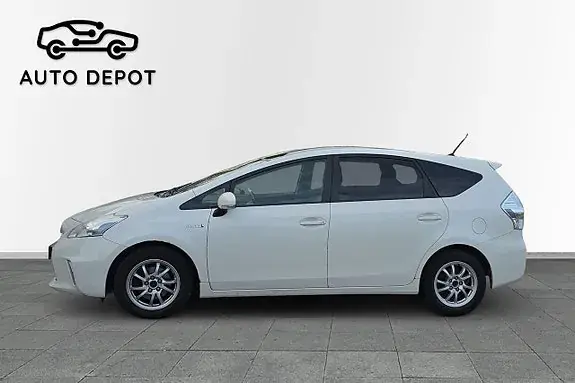 Toyota Prius 2012 photo 2