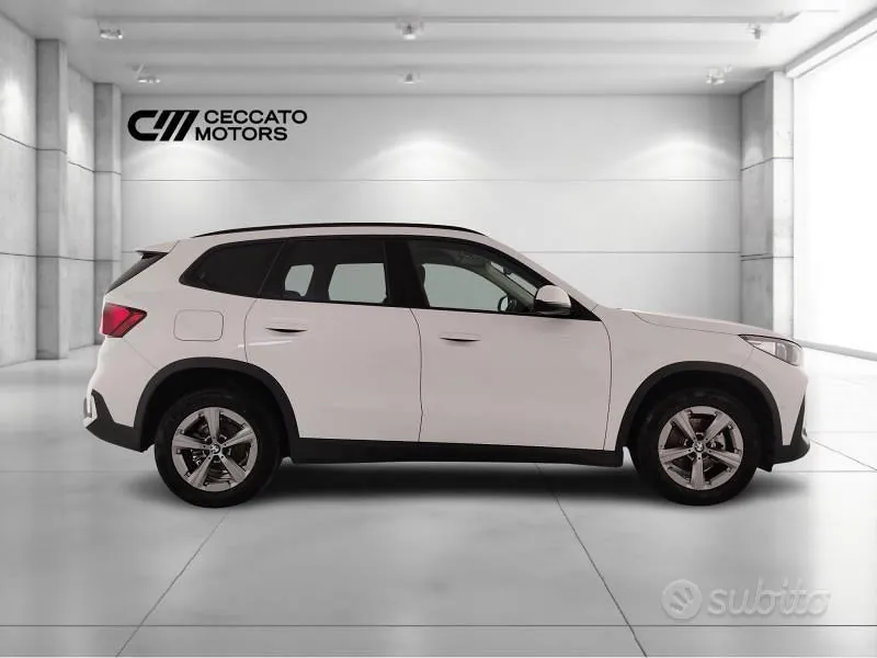 BMW X1 2022 photo 3