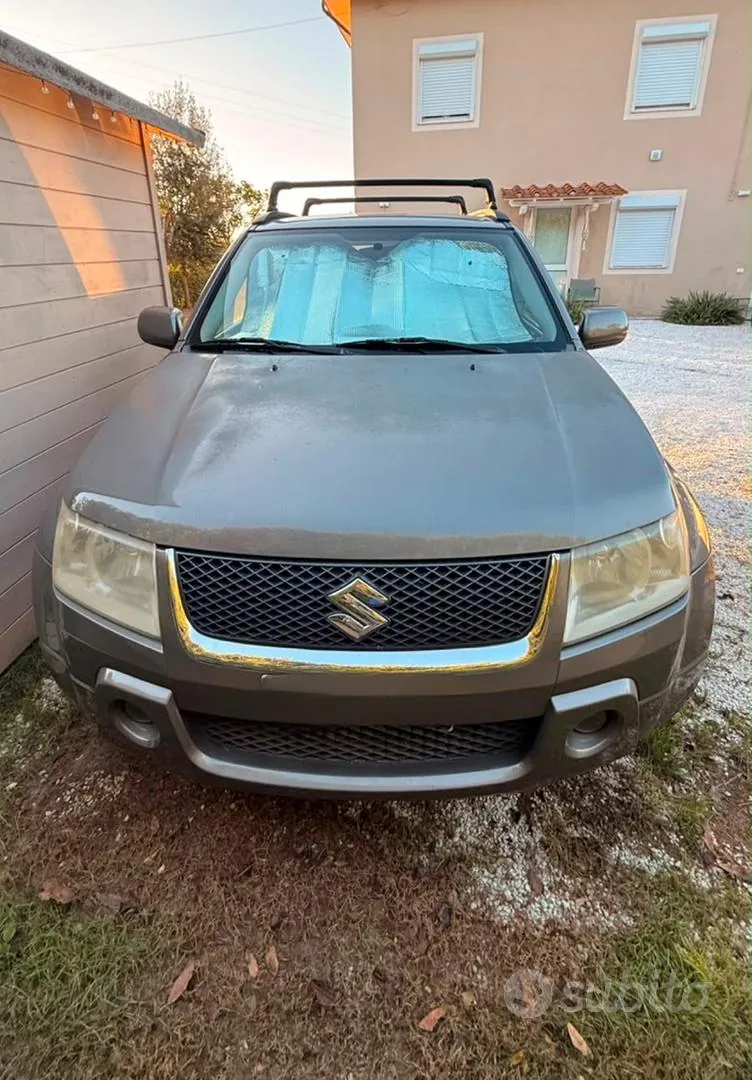 Suzuki Grand Vitara 2006 photo 2
