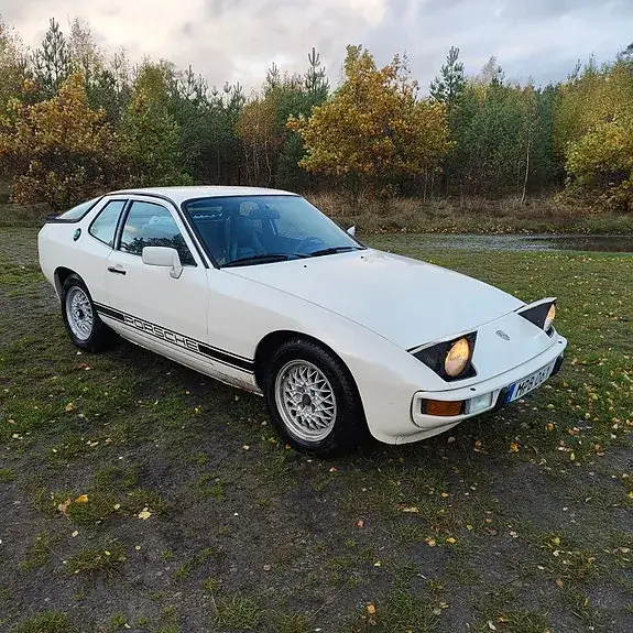 Porsche 924
