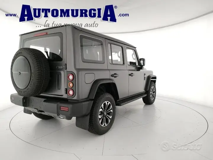 Mercedes-Benz G-Class photo 3
