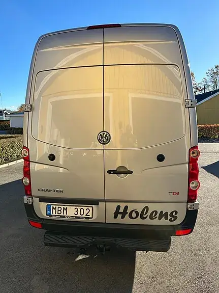 Volkswagen Crafter 35 2012 photo 2