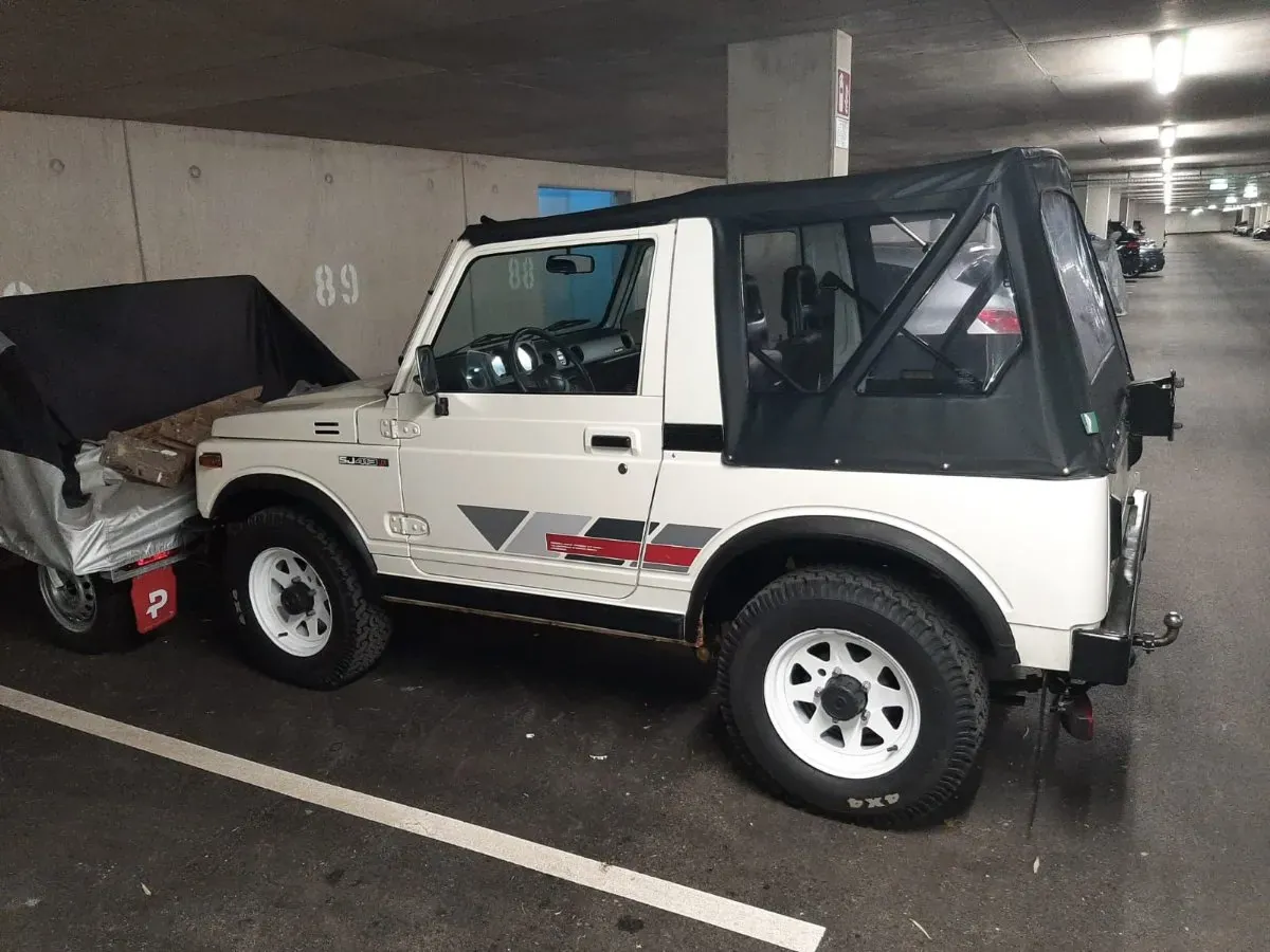 Suzuki Sj 413 1986 photo 3