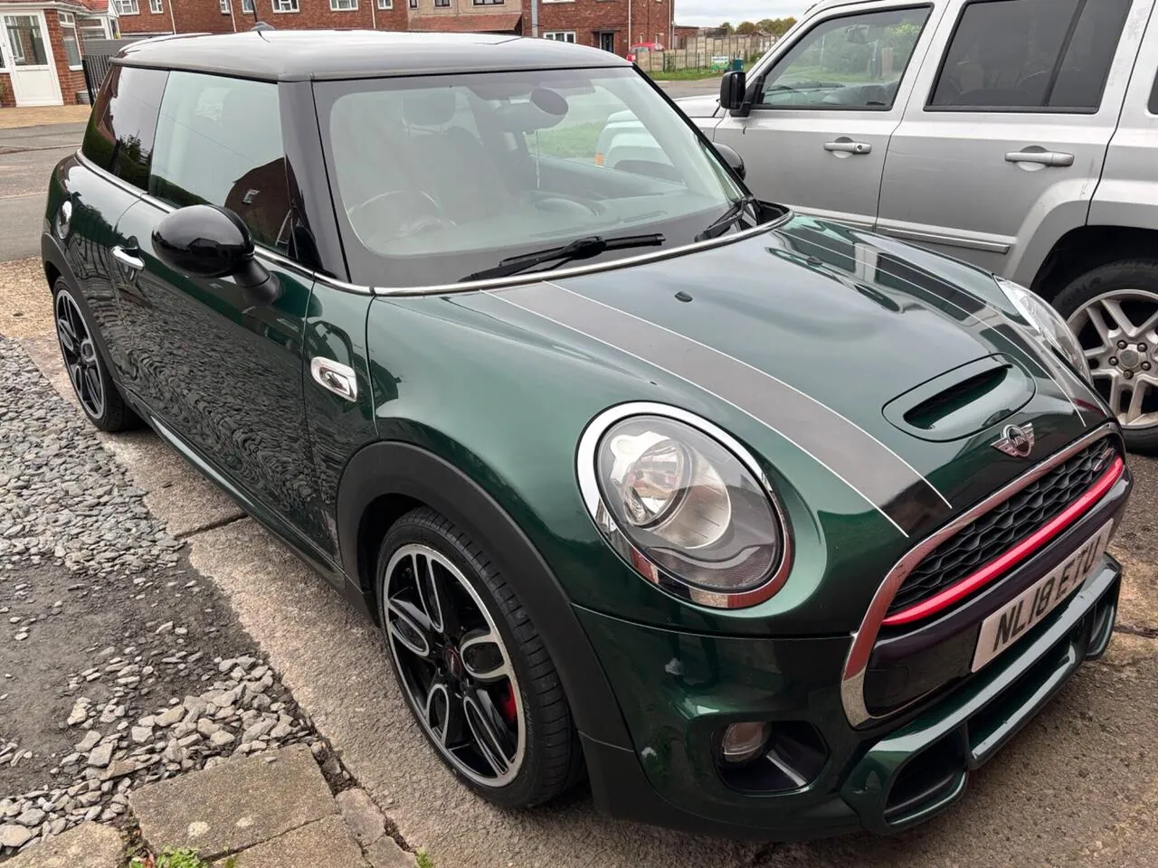 Mini Hatch 2018 photo 2