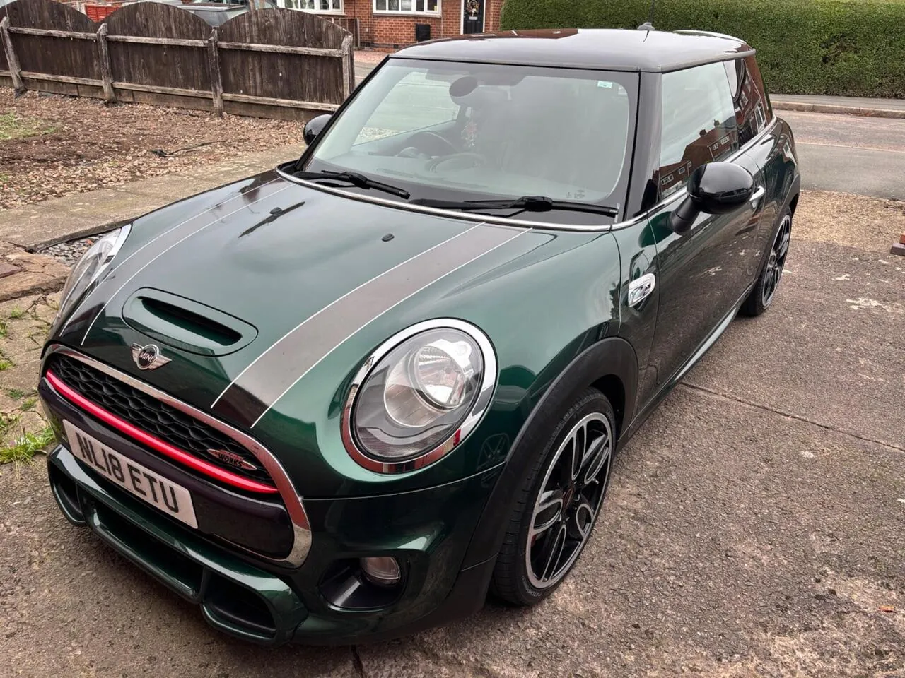 Mini Hatch