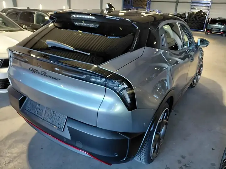 Alfa Romeo Junior 2026 photo 2