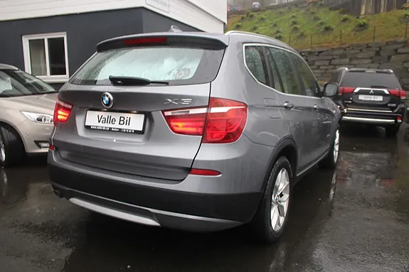 BMW X3 2012 photo 4