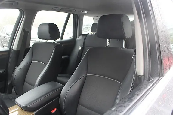 BMW X3 2012 photo 5